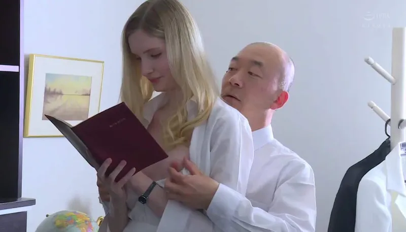 Cô vợ chấp nhận làm em ghệ cho đối tác của ông chồng để trả nợ