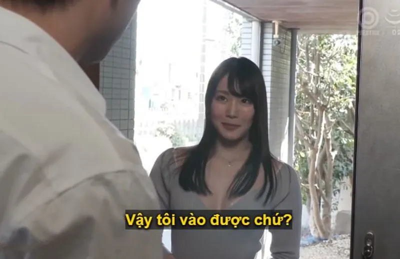Chàng trai giàu có bị cô em hàng xóm xinh đẹp, trẻ trung, vừa dọn đến cùng chồng mới, chủ động rủ rê quan hệ.